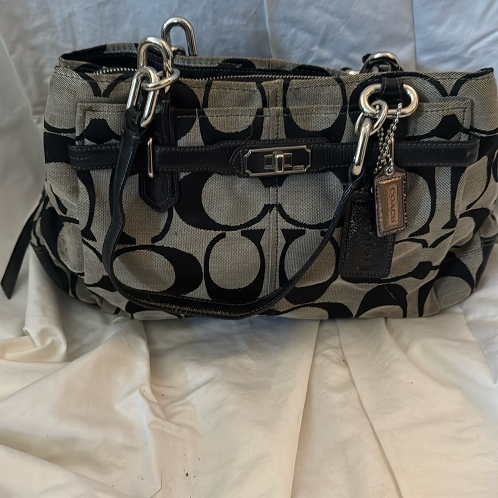 Coach tote with bag
